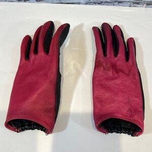 Gap Ladies Pink and Black Leather Gloves Size S M